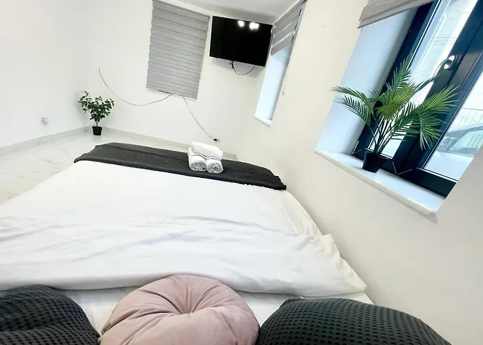 Apollo 1 Apartment